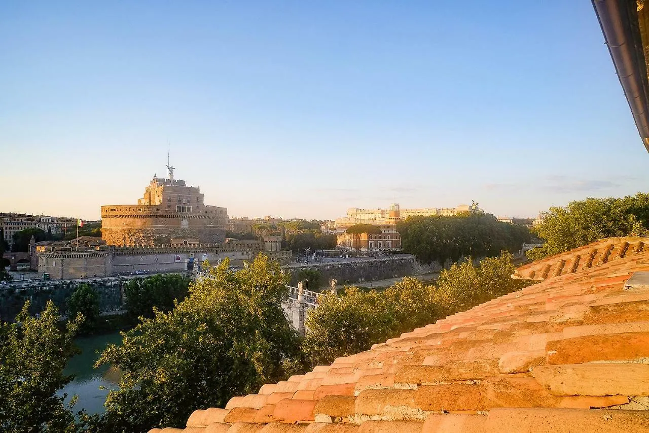 Apartment Appartamento A Castel Sant'Angelo Con Terrazza Rome